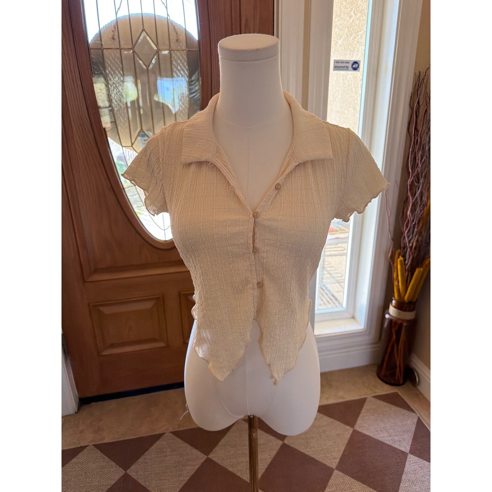 Wild Fable Cream Crinkle Textured Short Sleeve Button Down Crop Top XS